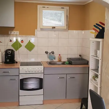 Vitez Apartman Tata