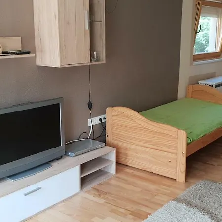Vitez Apartman *