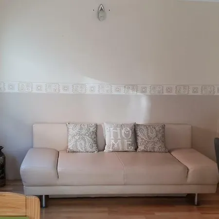 Vitez Apartman Apartament Tata